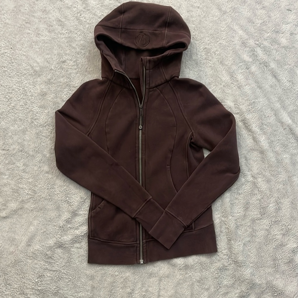 Lululemon burgundy scuba full zip hooded jacket